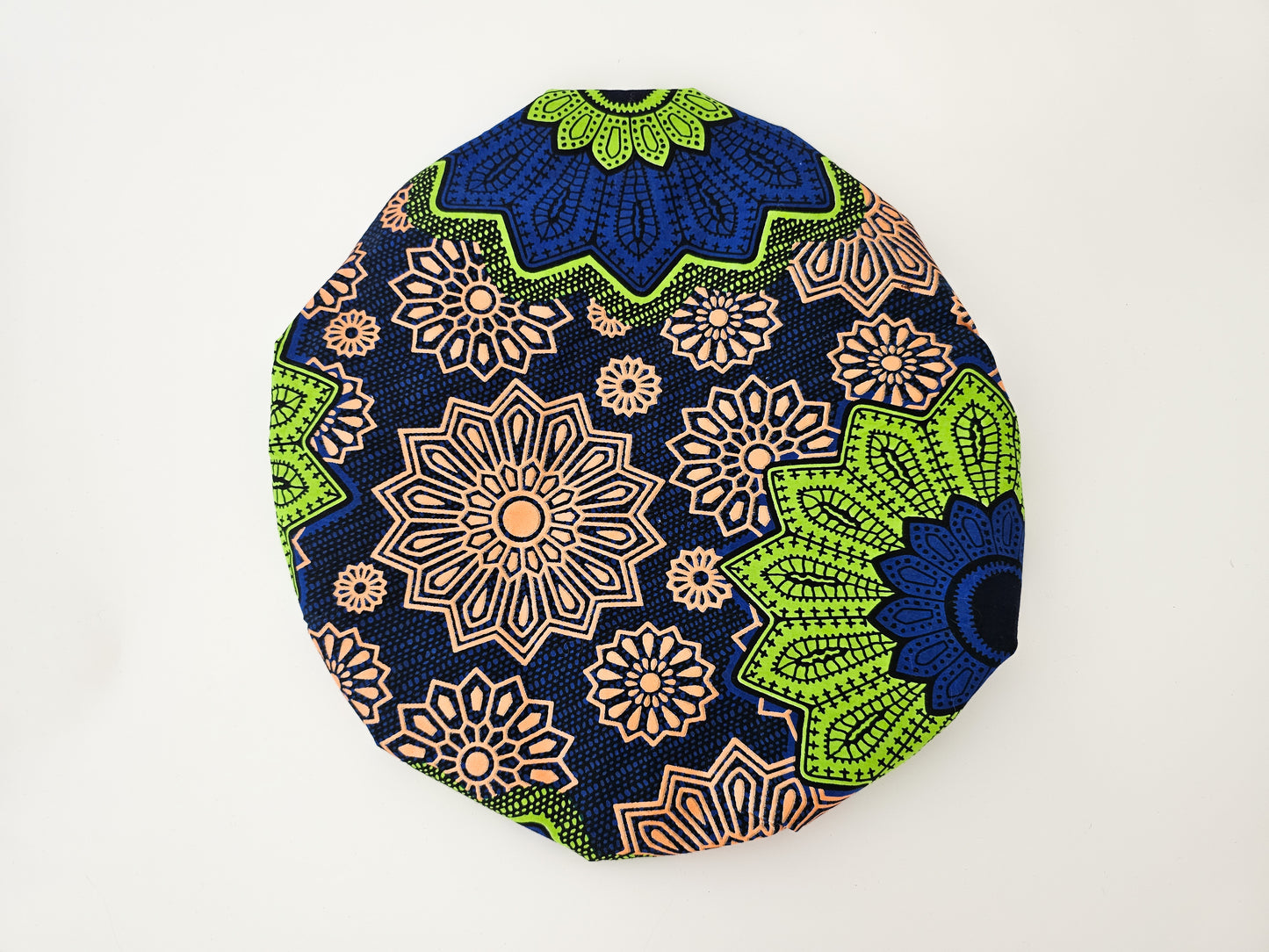 Bonnet en Satin