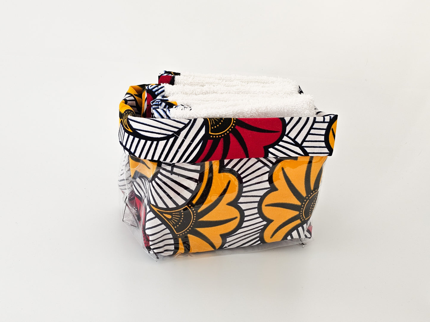Panier avec serviette à main