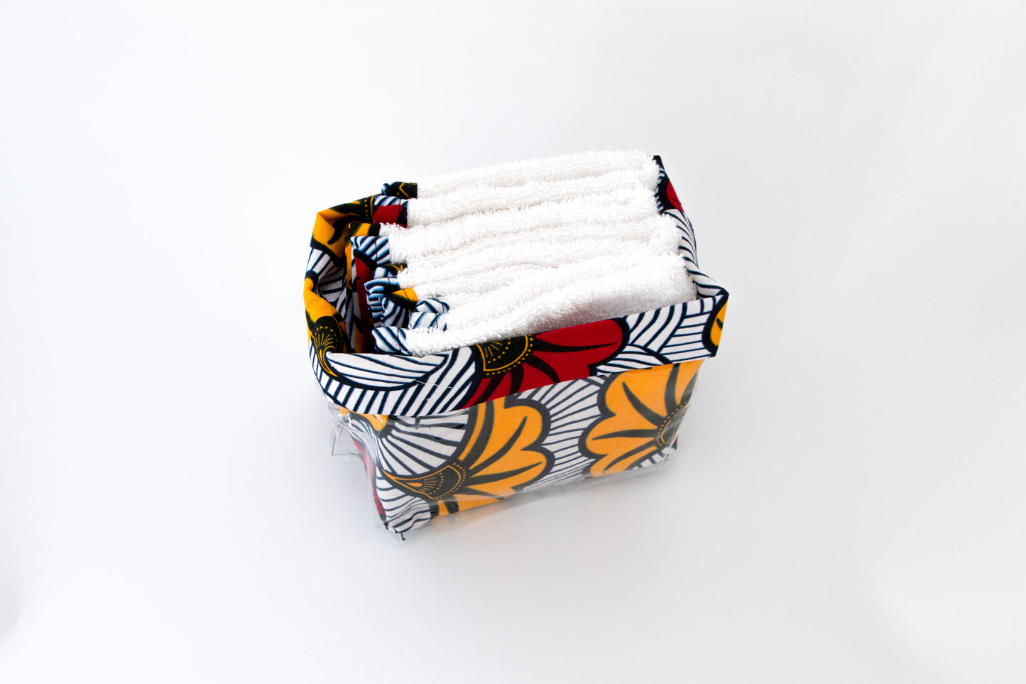 Panier avec serviette à main