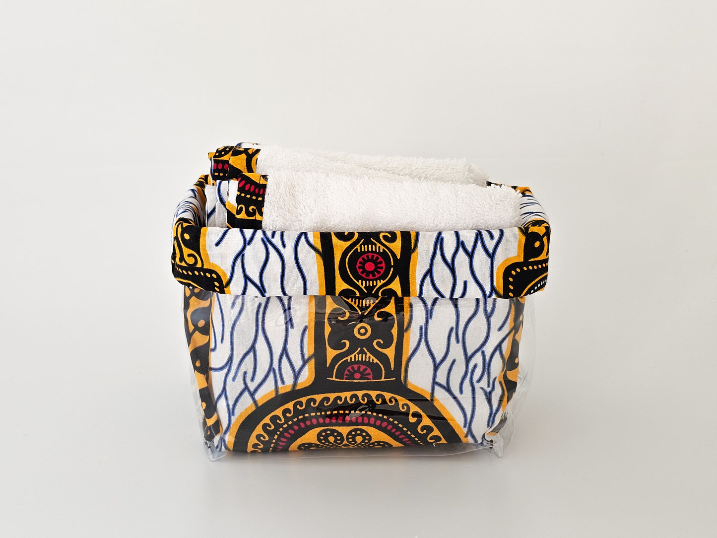 Panier avec serviette à main