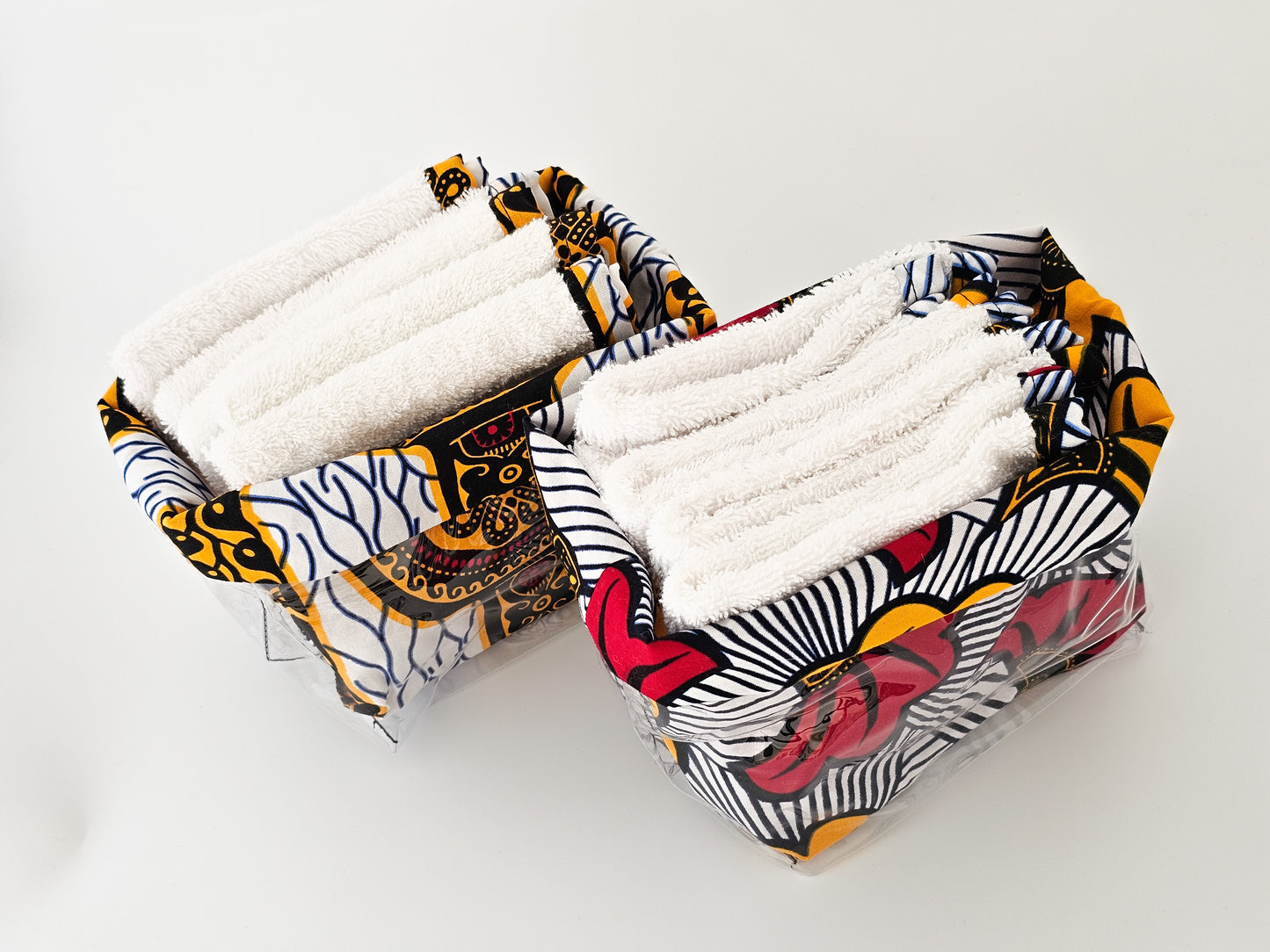 Panier avec serviette à main